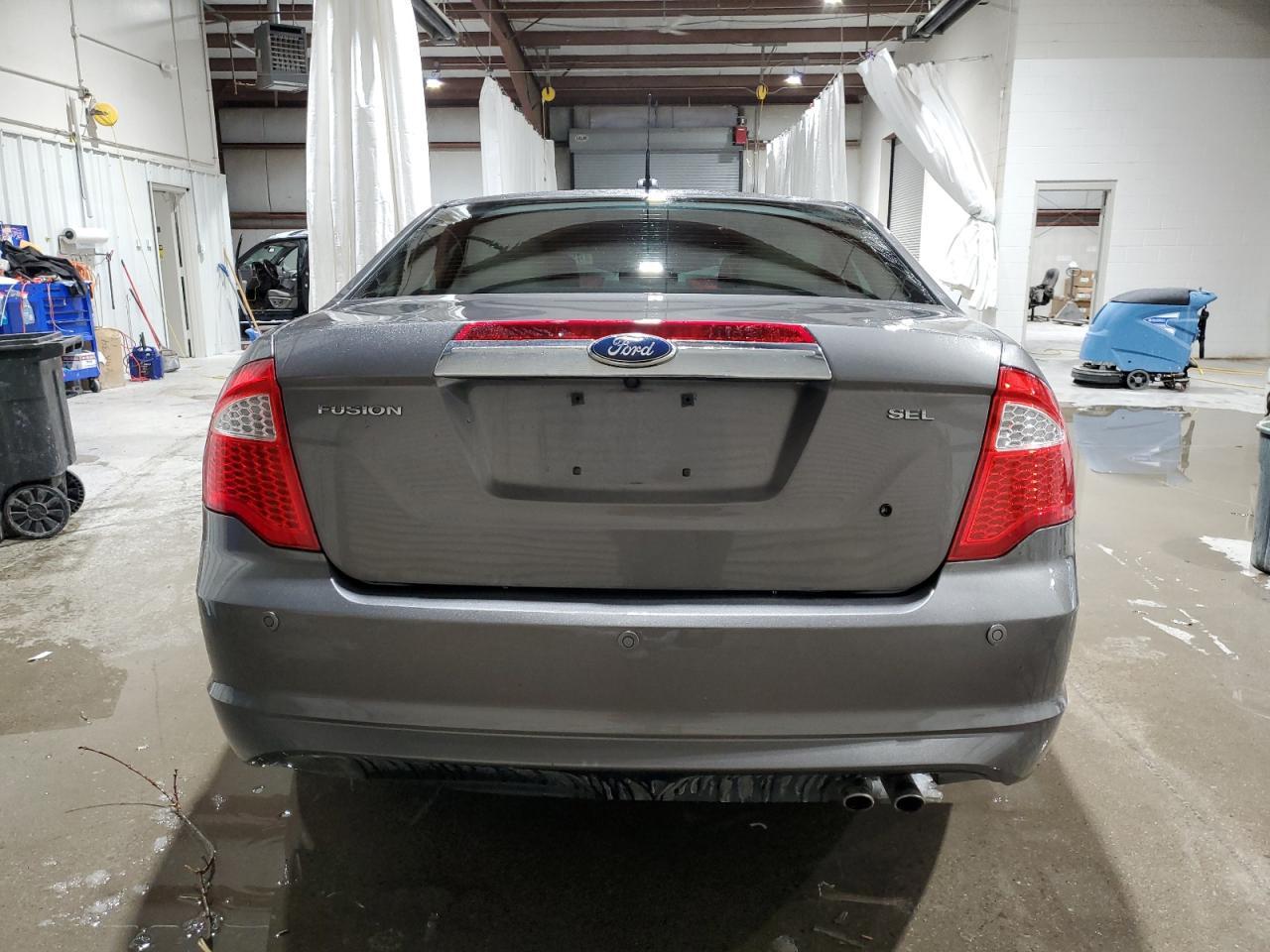 2011 FORD FUSION SEL - Image 6