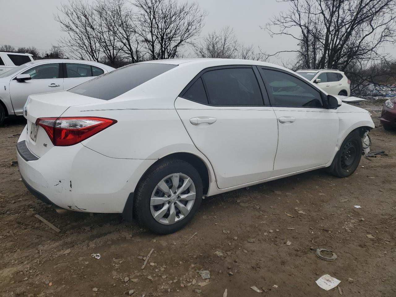 2015 TOYOTA COROLLA L - Фото 3