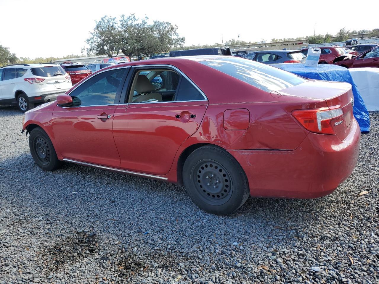 2013 TOYOTA CAMRY L - Фото 2