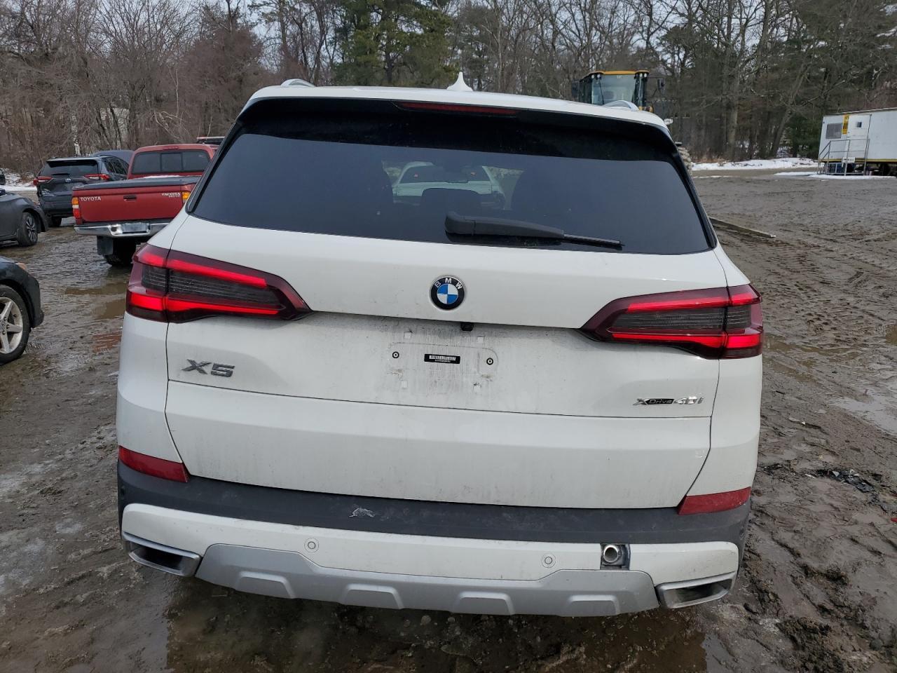2023 BMW X5 XDRIVE4 - Image 6