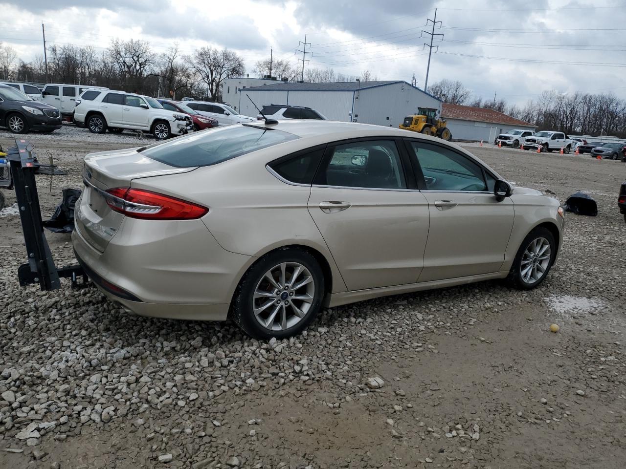 2017 FORD FUSION SE - Фото 3
