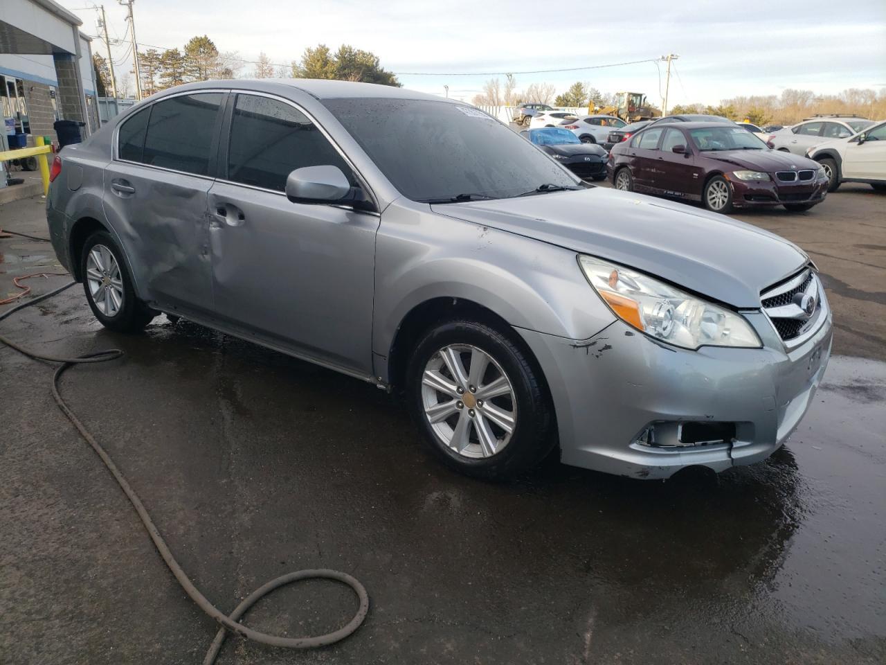2011 SUBARU LEGACY 2.5 - Image 4