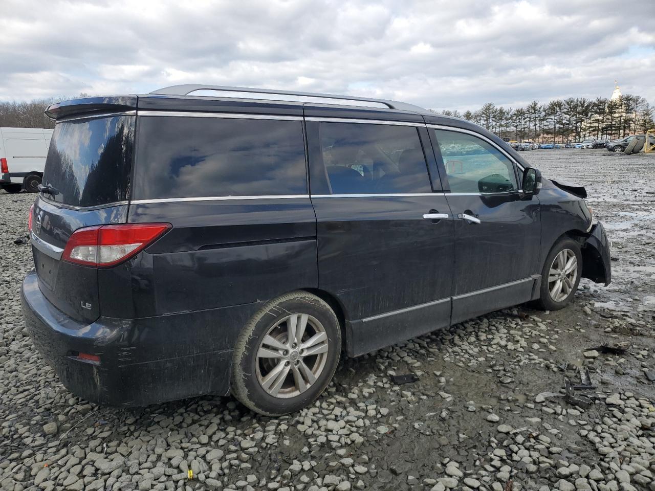2011 NISSAN QUEST S - Image 3