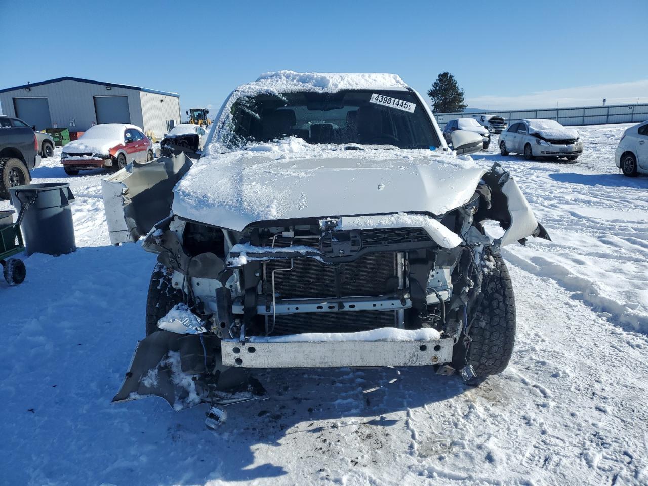 2018 TOYOTA 4RUNNER SR - Image 5