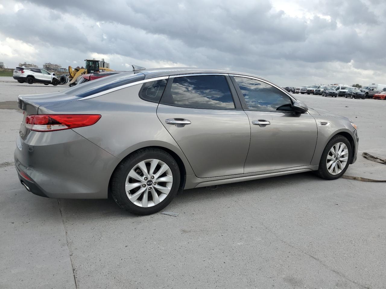 2016 KIA OPTIMA LX - Image 3