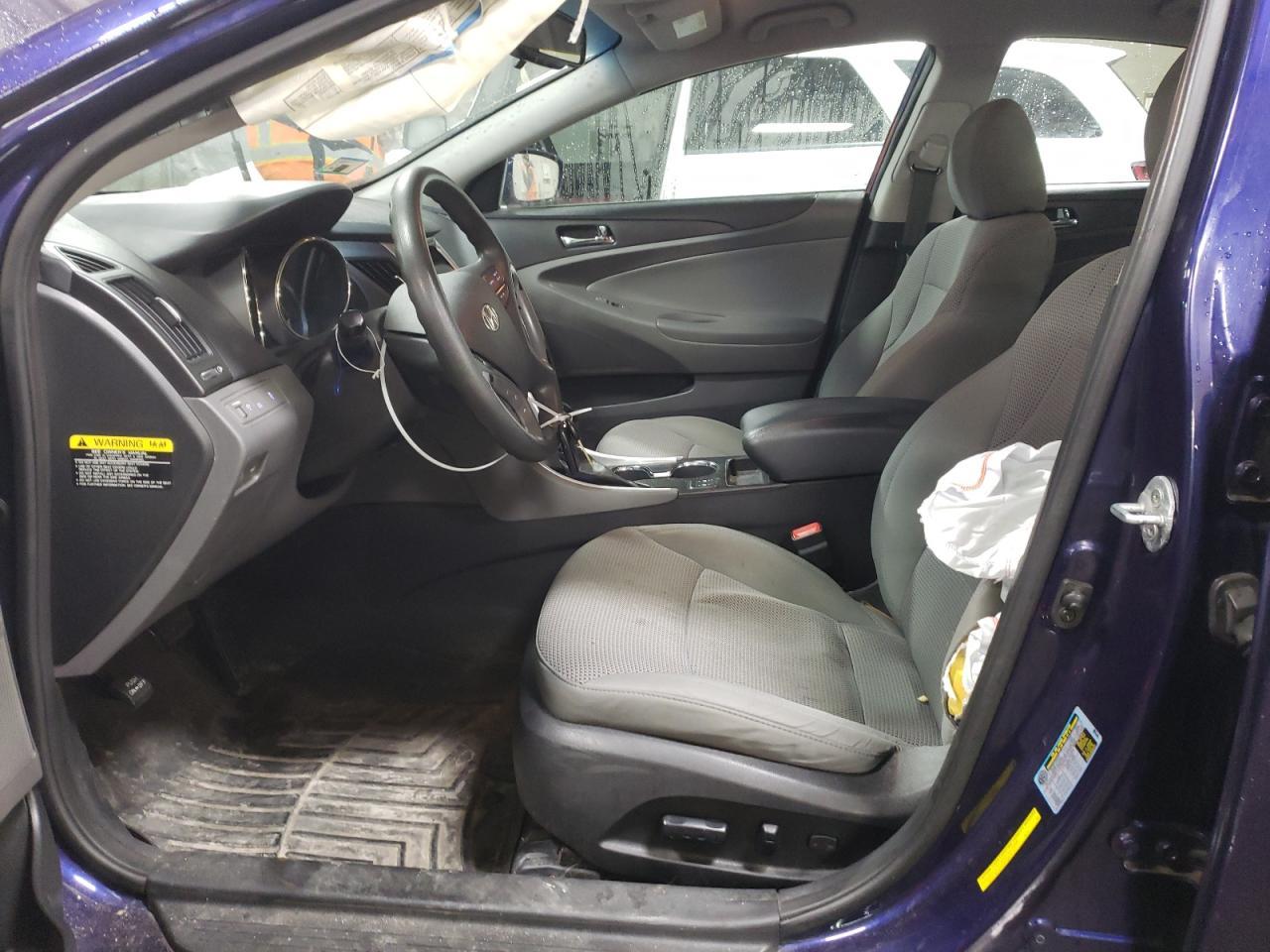 2013 HYUNDAI SONATA GLS - Image 7