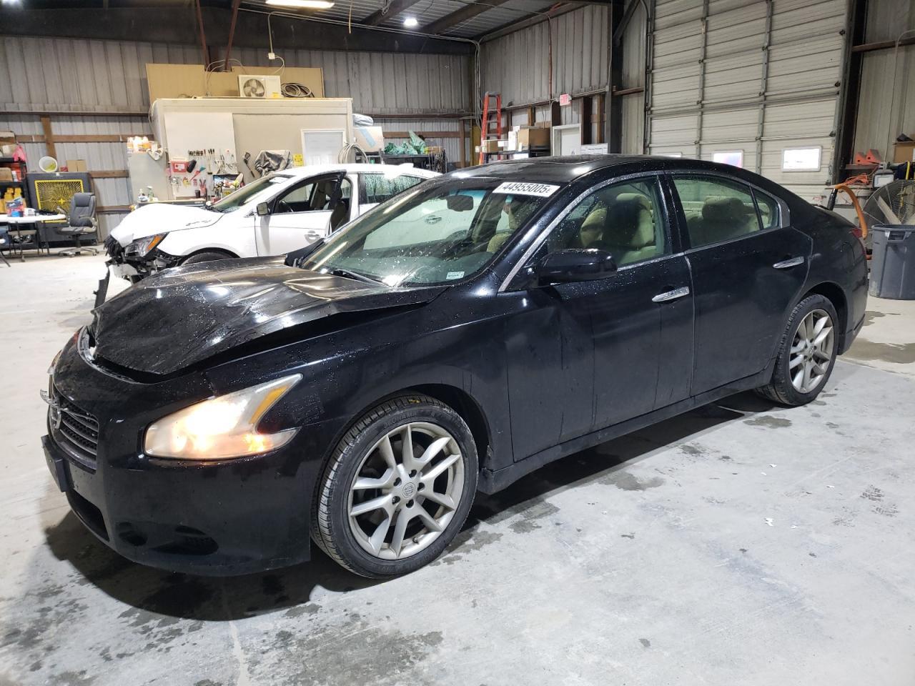 2011 NISSAN MAXIMA S