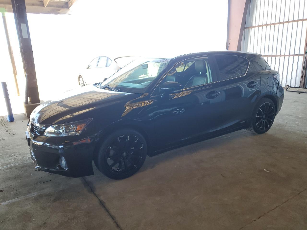 2013 LEXUS CT 200