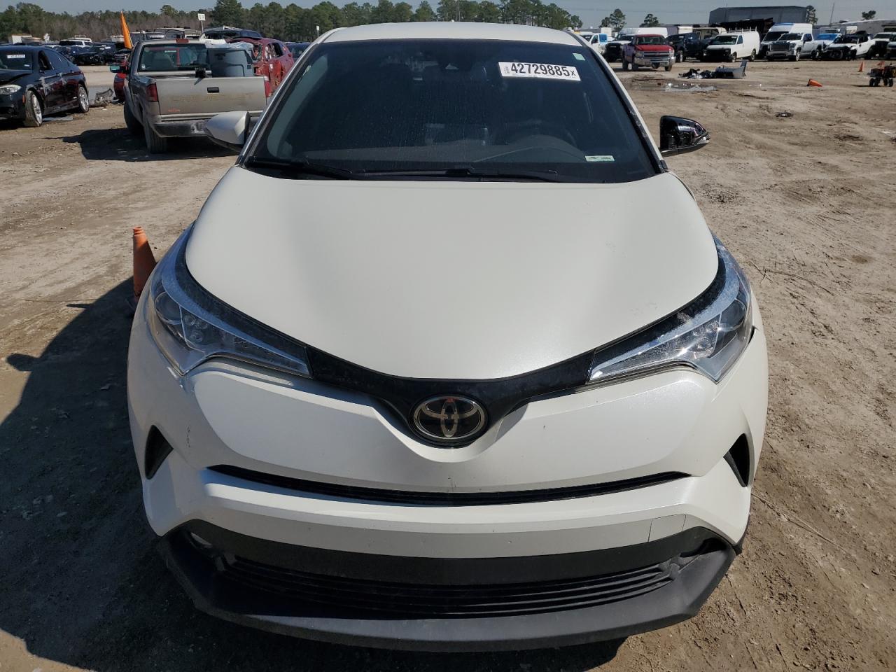 2019 TOYOTA C-HR XLE - Фото 5