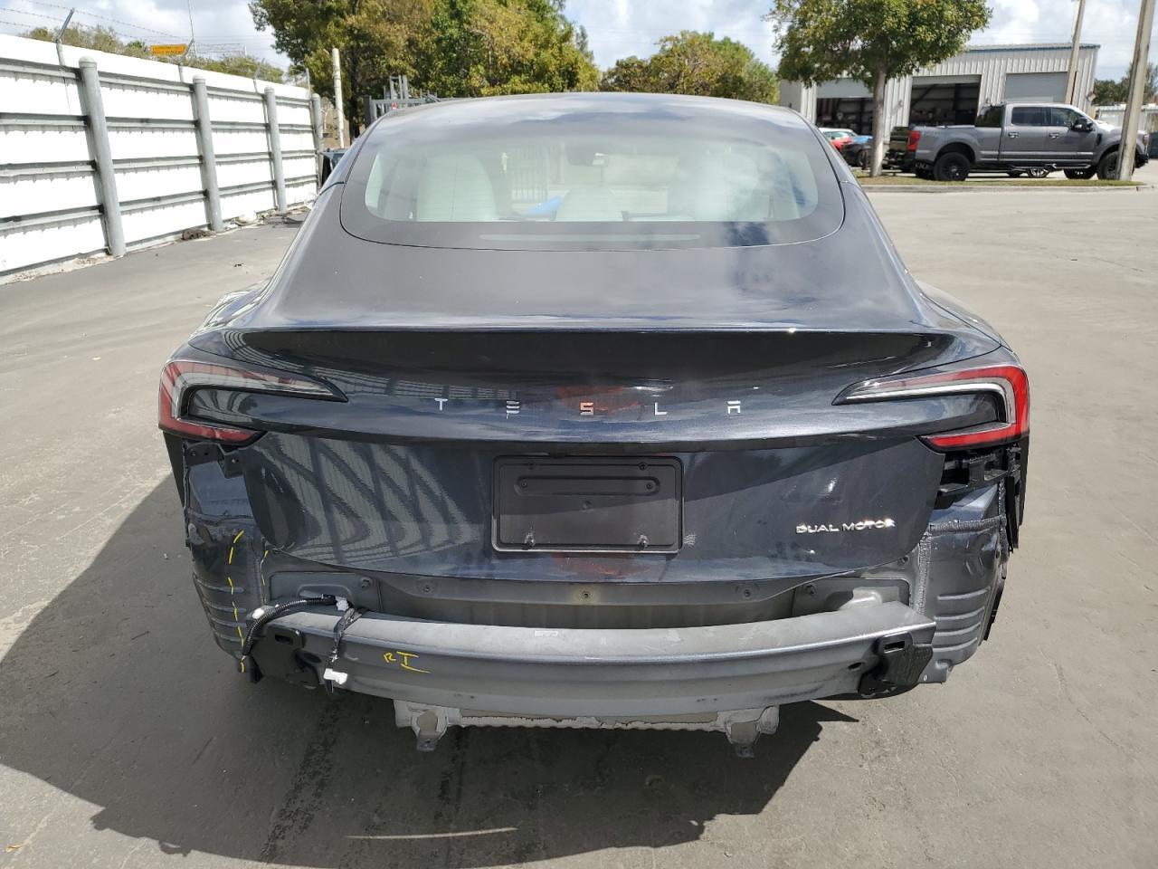 2024 TESLA MODEL 3 - Image 6