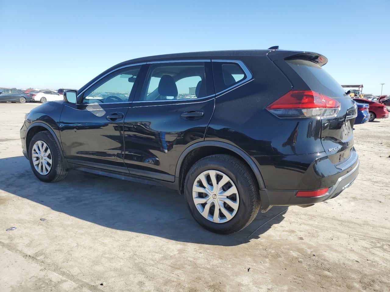 2018 NISSAN ROGUE S - Image 2