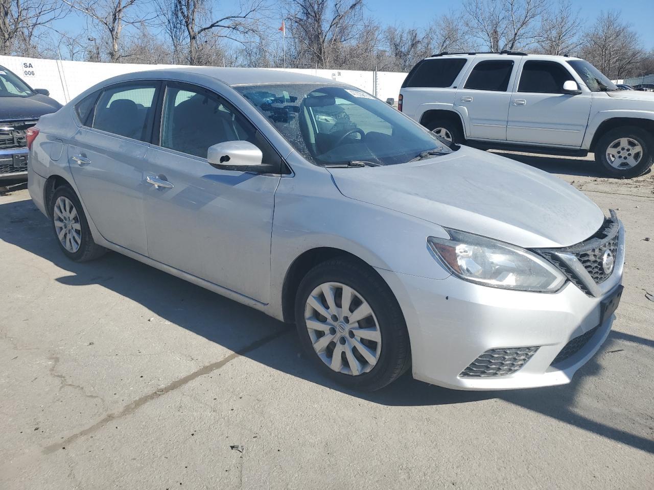 2018 NISSAN SENTRA S - Фото 4