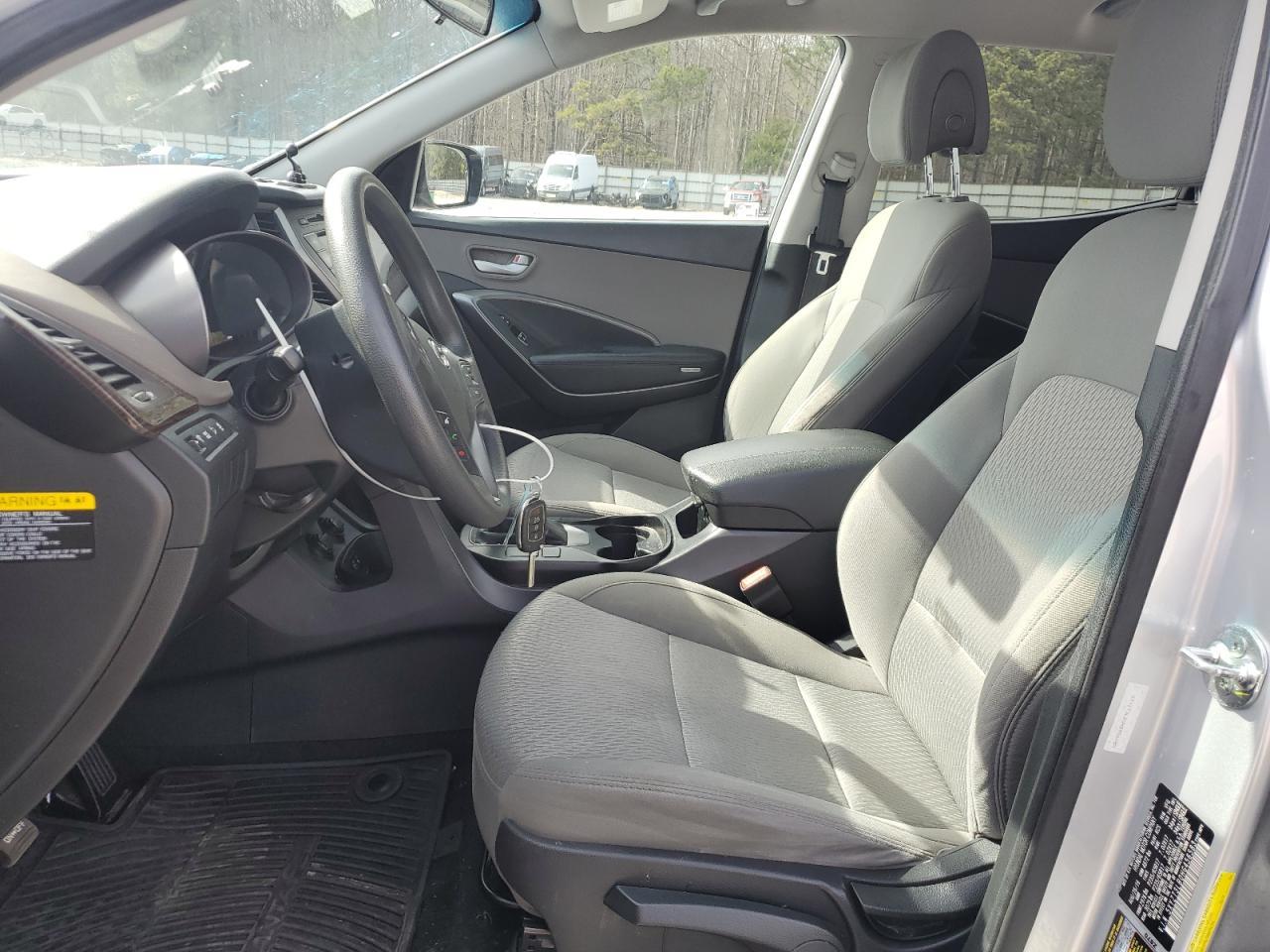 2017 HYUNDAI SANTA FE S - Image 7