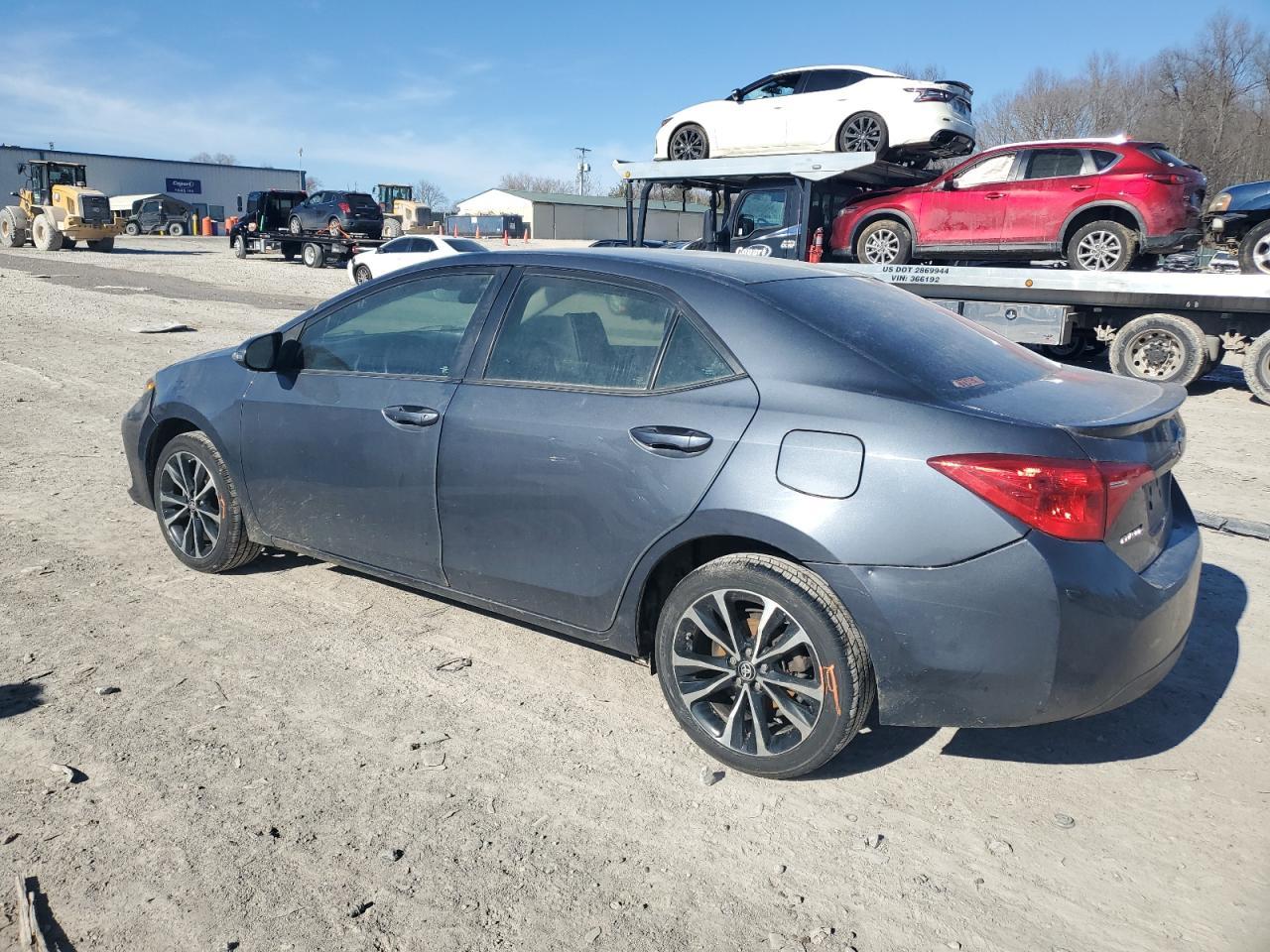 2018 TOYOTA COROLLA L - Фото 2