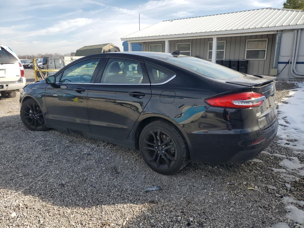 2020 FORD FUSION SE - Image 2