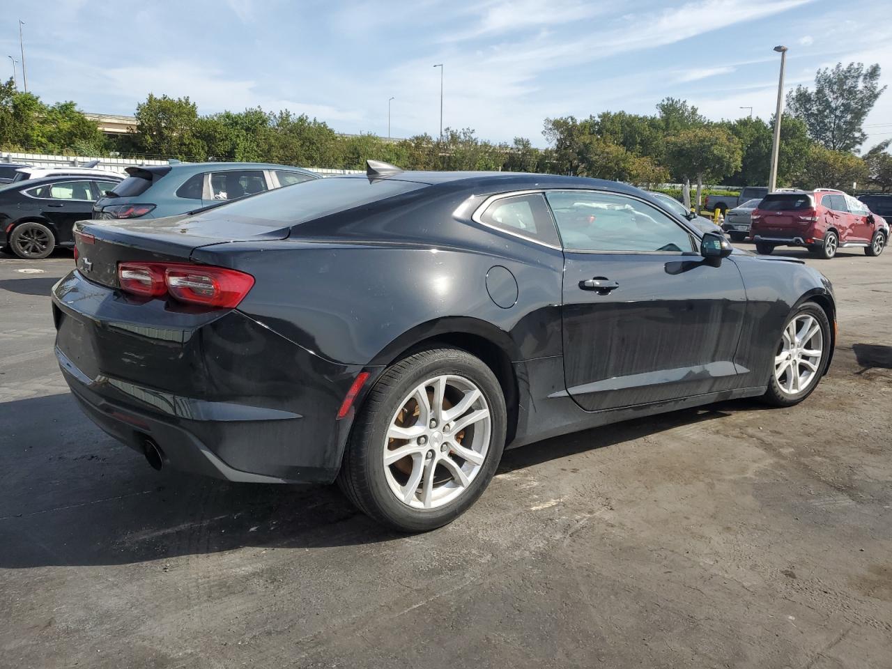 2020 CHEVROLET CAMARO LS - Фото 3
