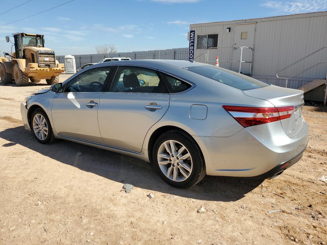 2015 TOYOTA AVALON XLE - Фото 2