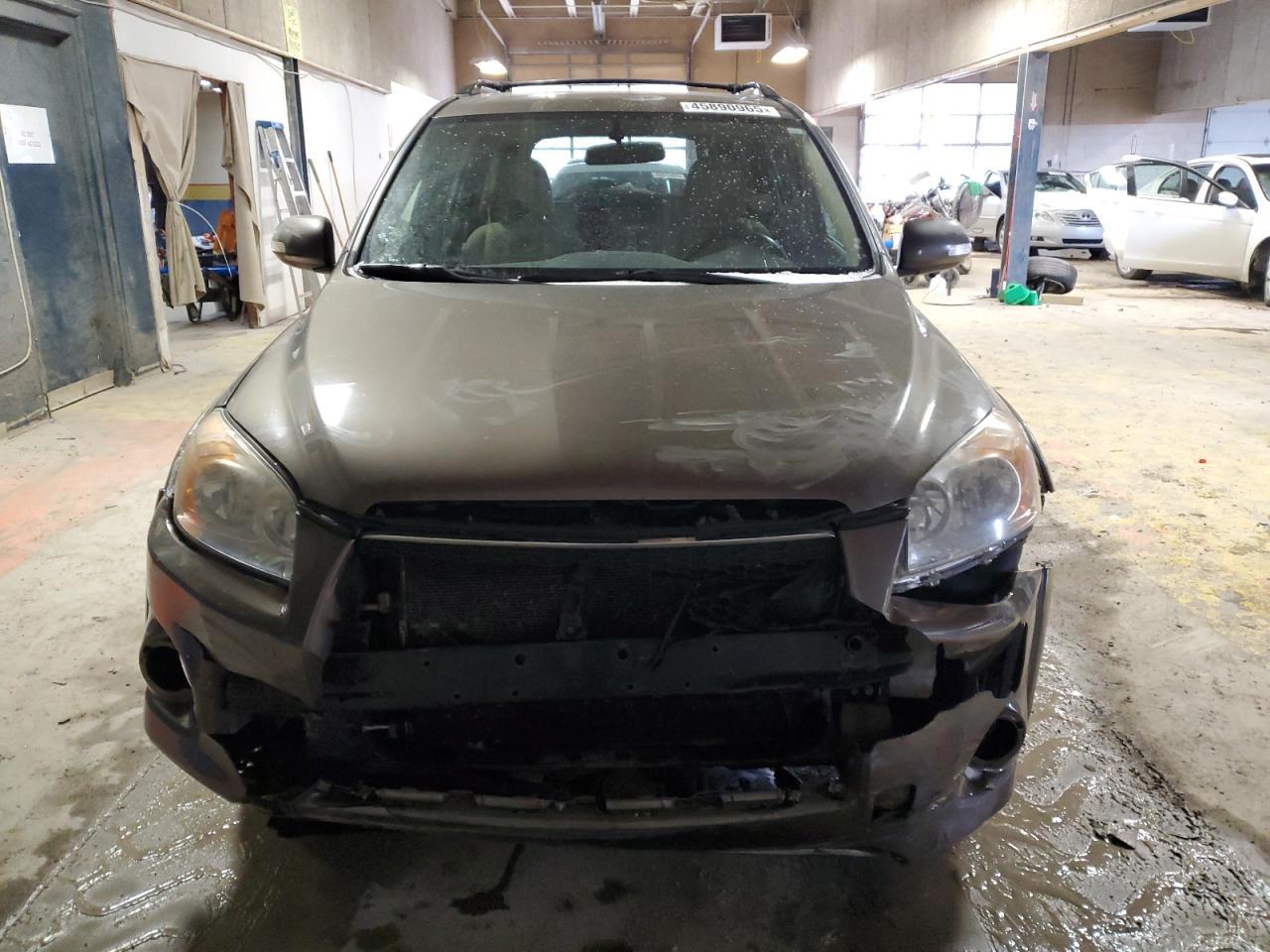 2011 TOYOTA RAV4 LIMIT - Фото 5