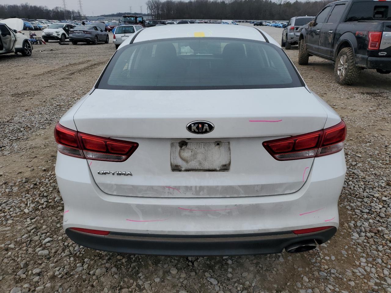 2016 KIA OPTIMA LX - Фото 6