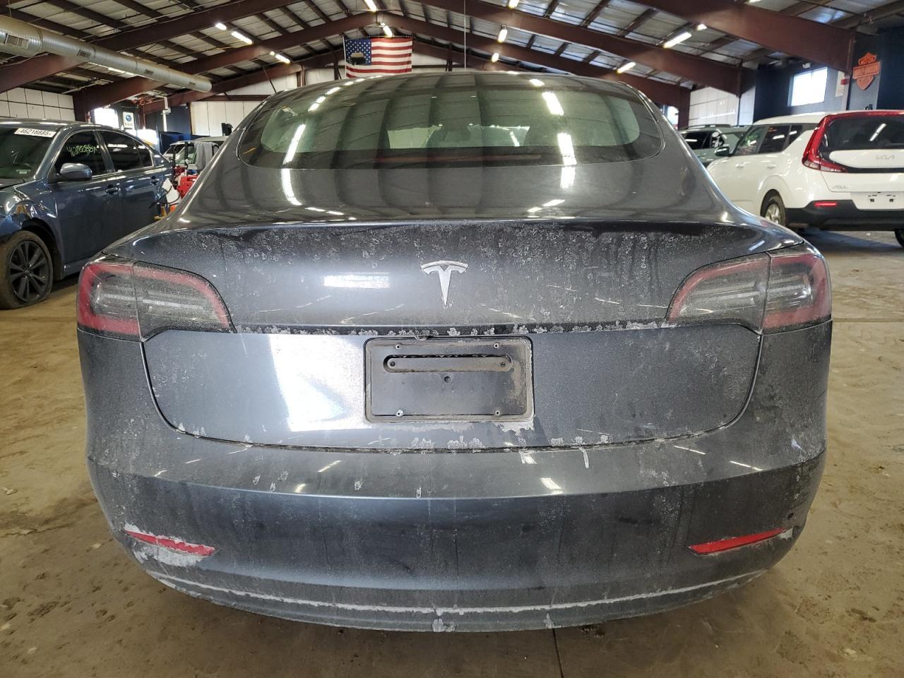 2023 TESLA MODEL 3 - Фото 6