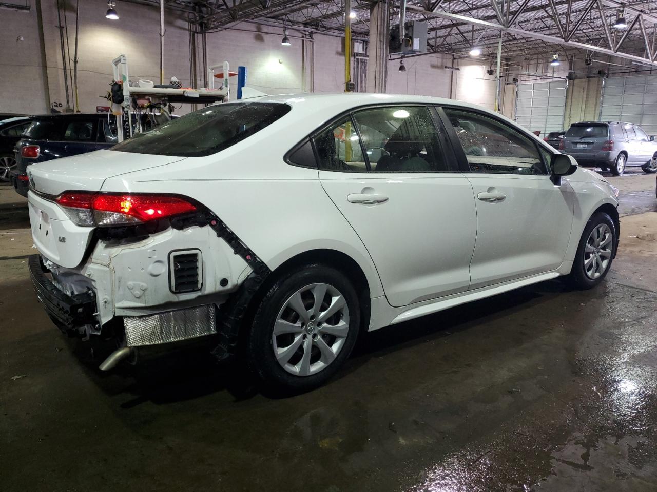 2021 TOYOTA COROLLA LE - Image 3