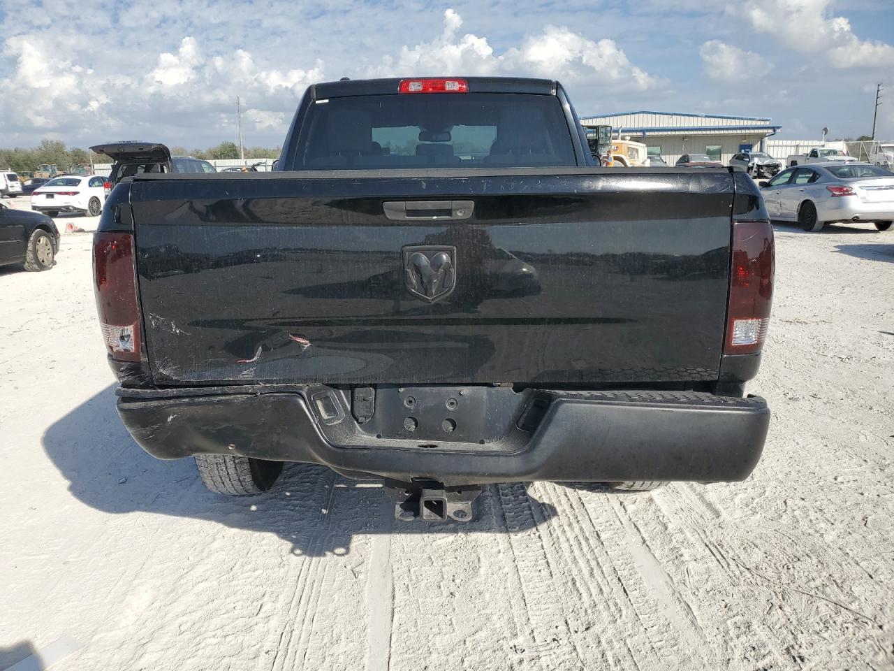 2014 RAM 1500 ST - Фото 6