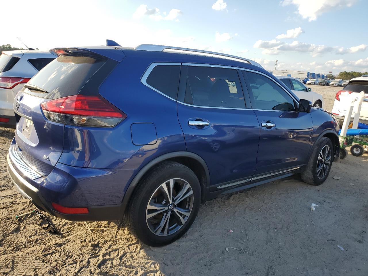 2017 NISSAN ROGUE S - Image 3