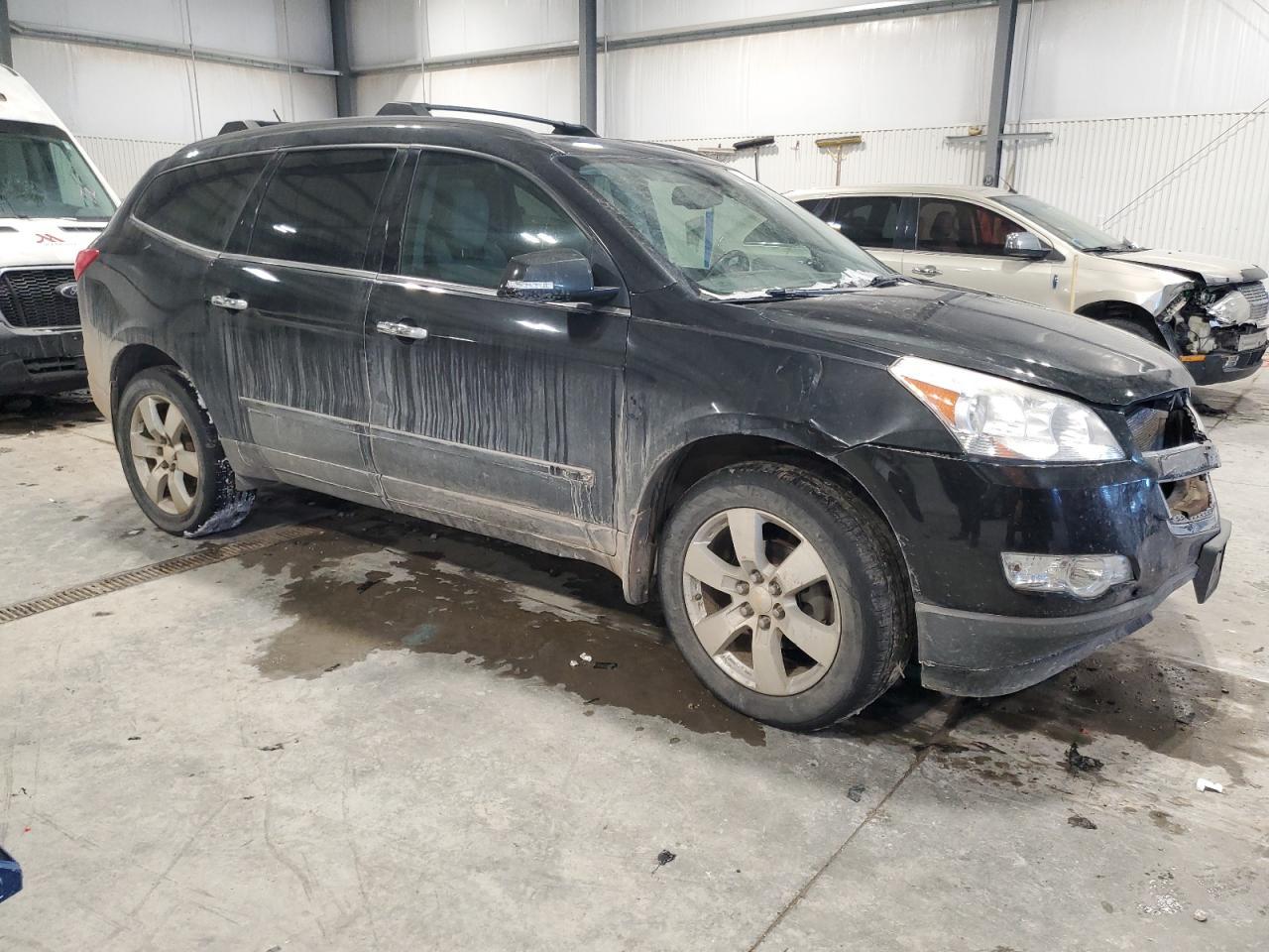 2012 CHEVROLET TRAVERSE L - Image 4