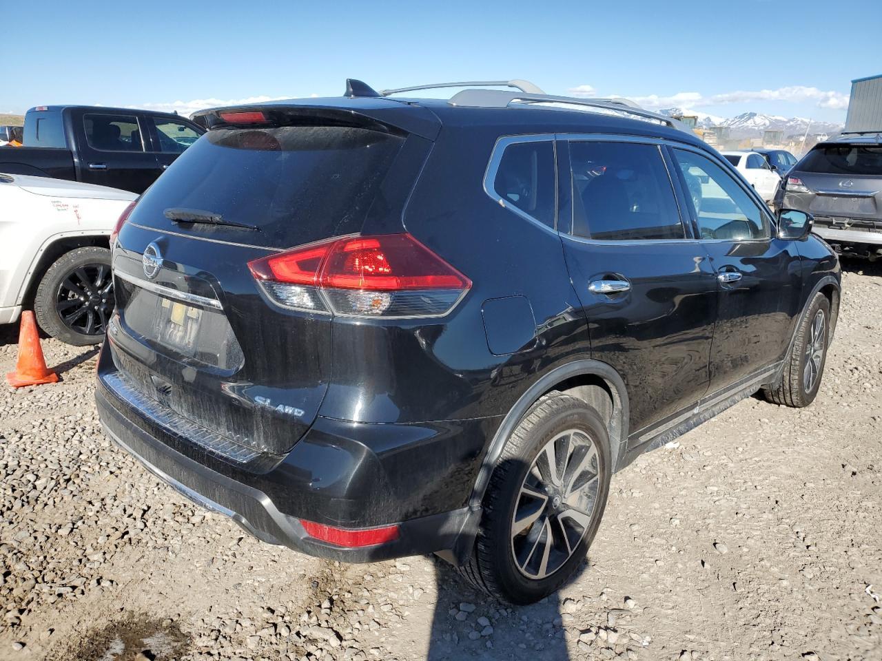 2018 NISSAN ROGUE S - Image 3
