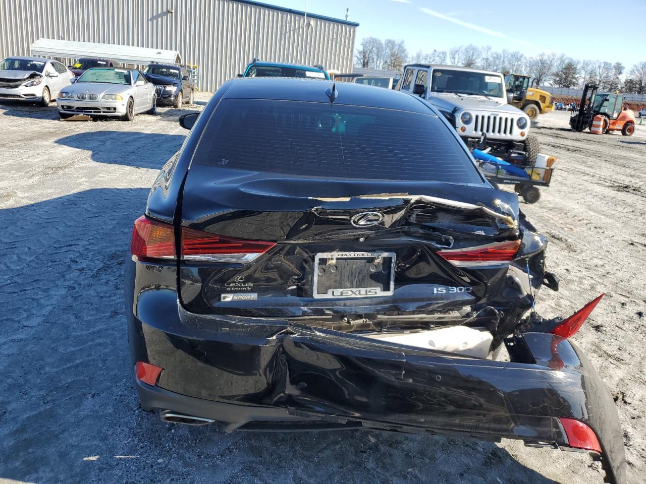 2018 LEXUS IS 300 - Image 6