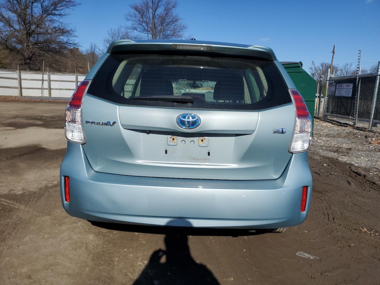 2015 TOYOTA PRIUS V - Фото 6