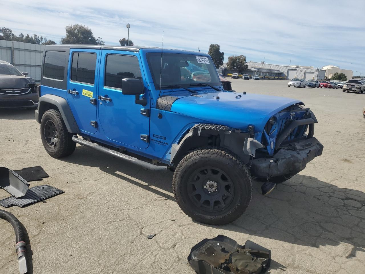 2015 JEEP WRANGLER U - Image 4