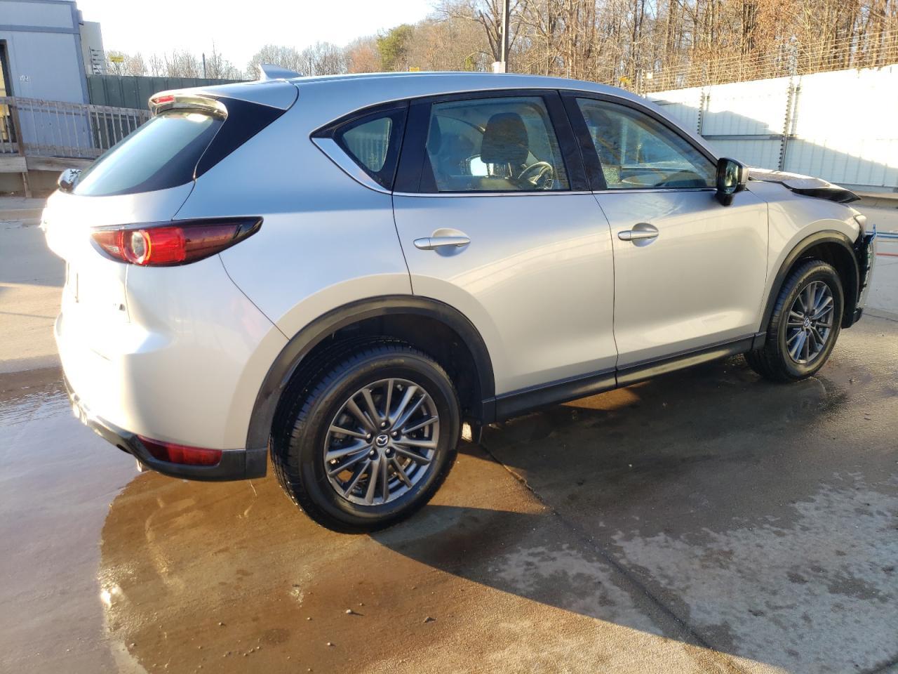2019 MAZDA CX-5 SPORT - Image 3