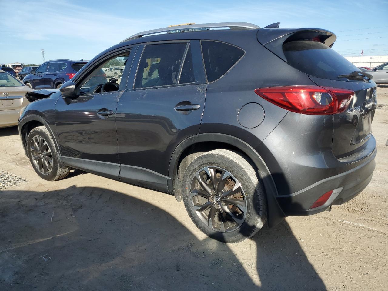 2016 MAZDA CX-5 GT - Image 2