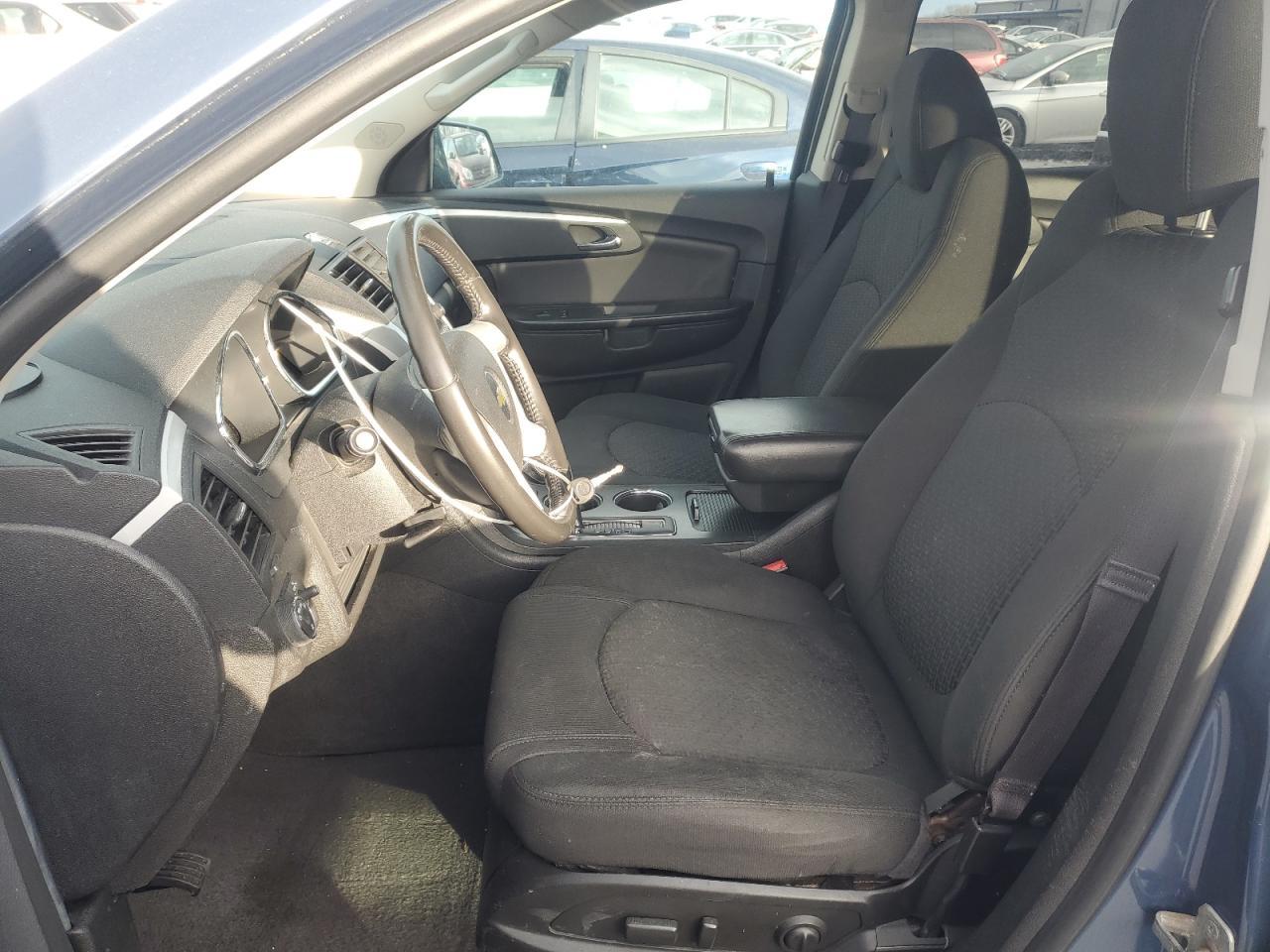 2012 CHEVROLET TRAVERSE L - Image 7