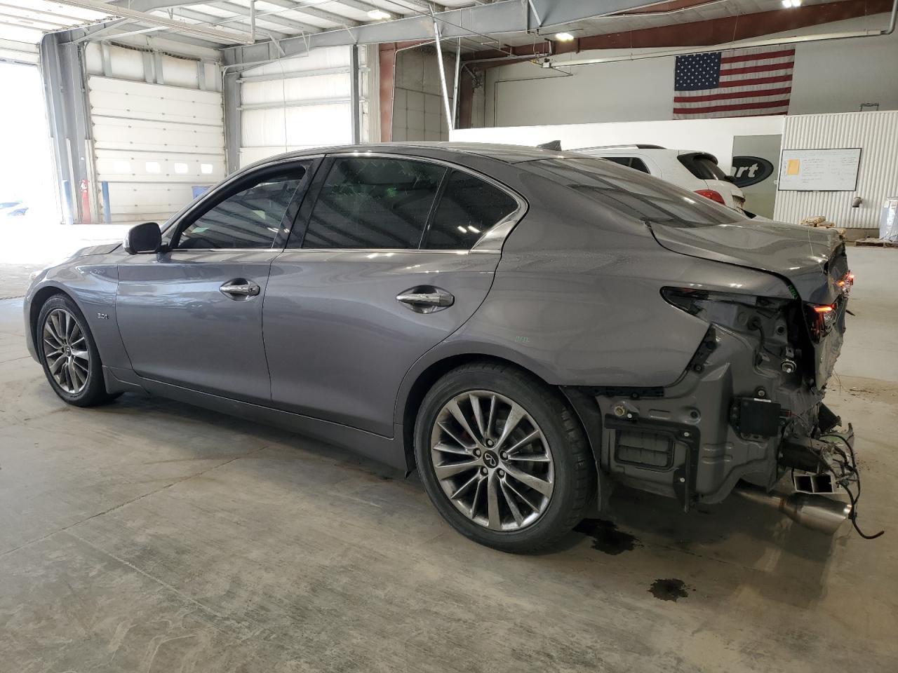 2019 INFINITI Q50 LUXE - Фото 2