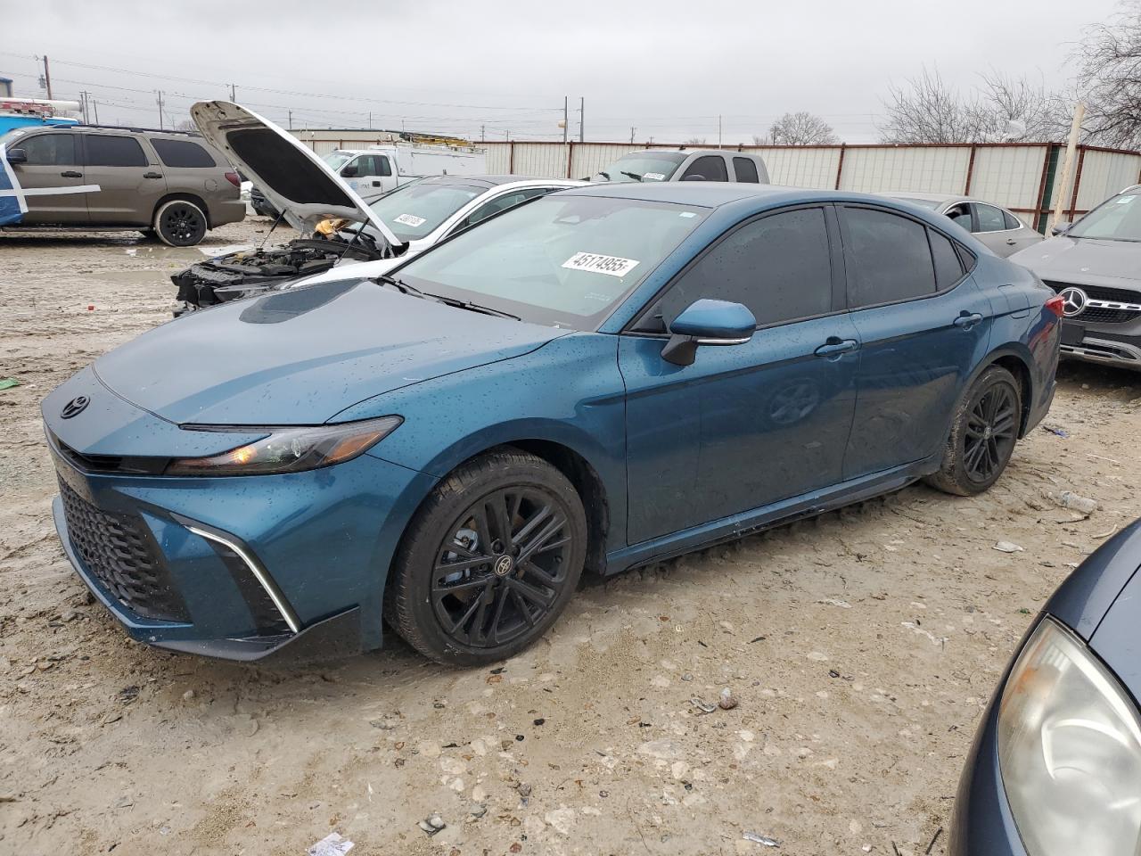 2025 TOYOTA CAMRY XSE