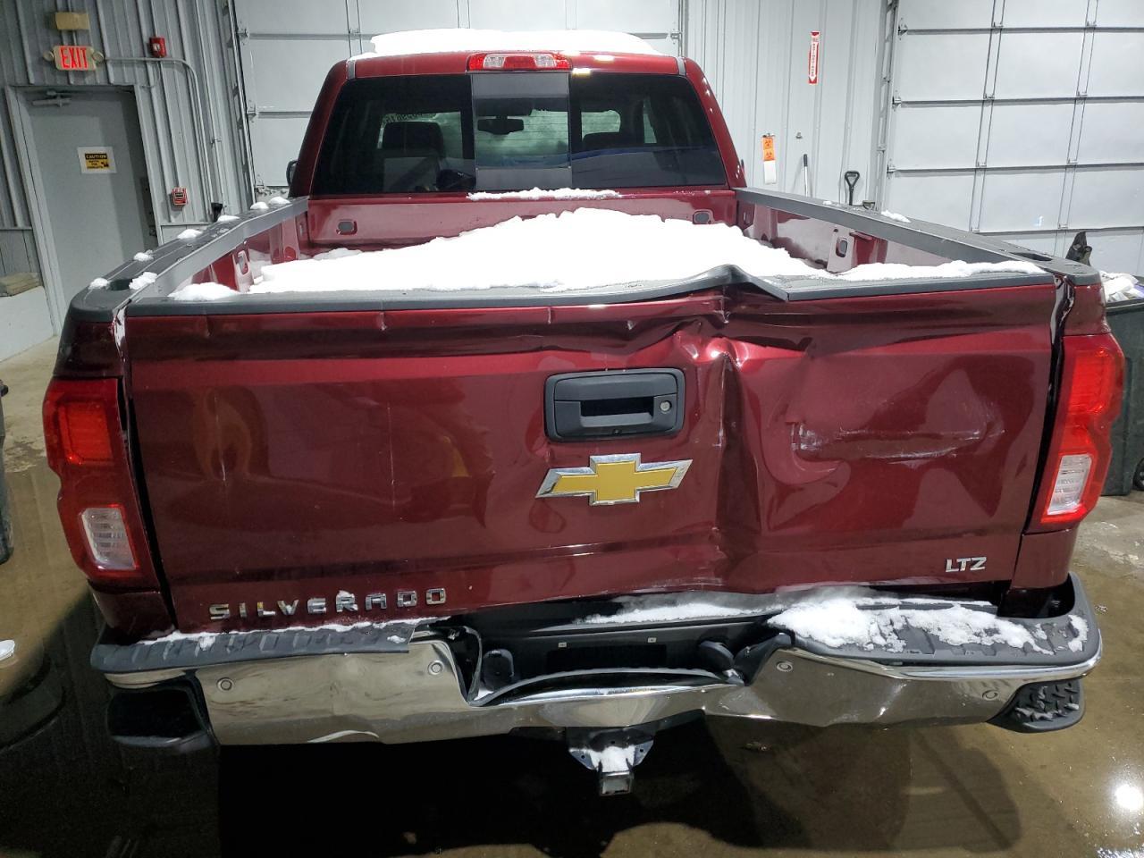 2017 CHEVROLET SILVERADO - Image 6