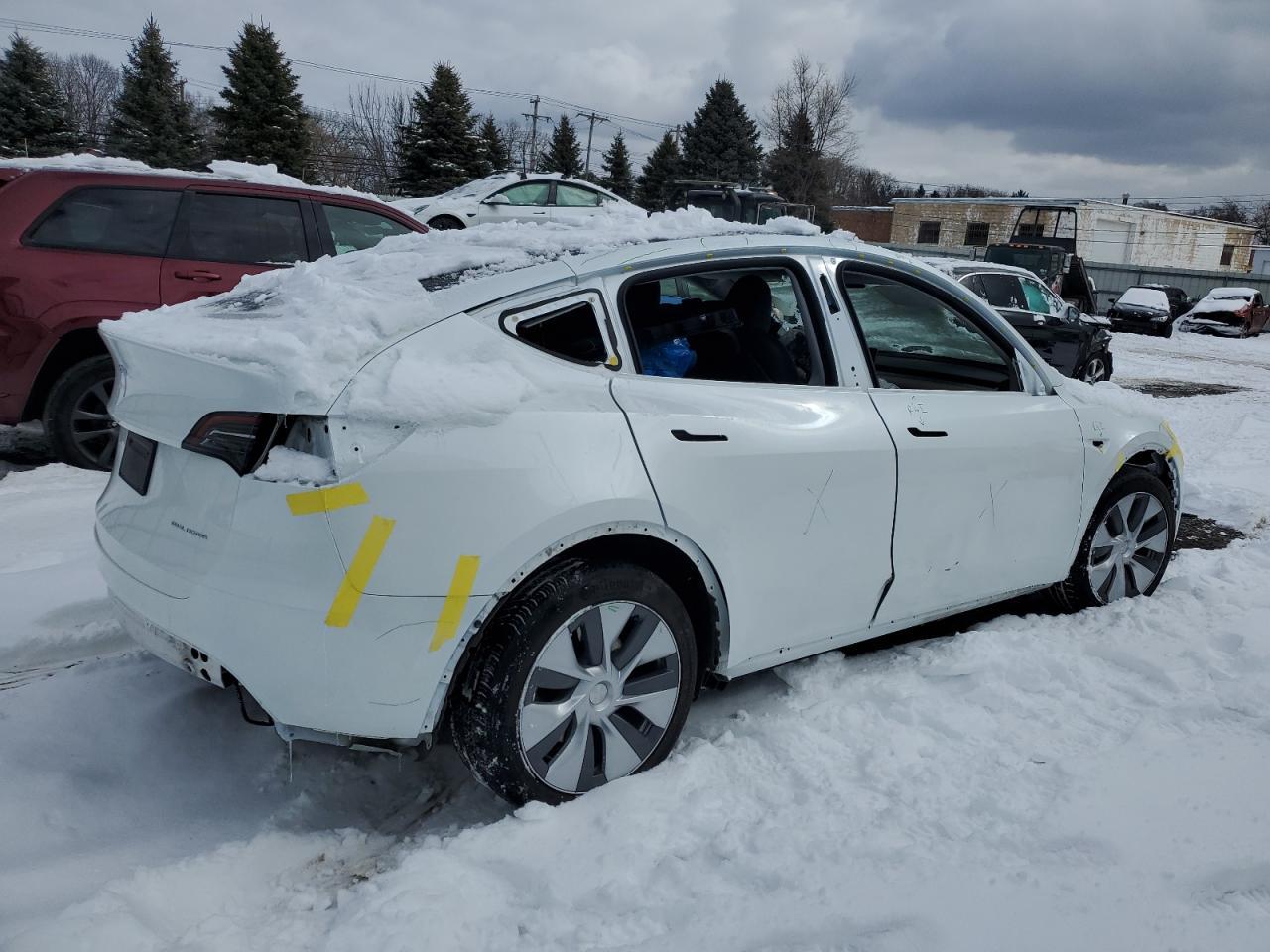2023 TESLA MODEL Y - Image 3
