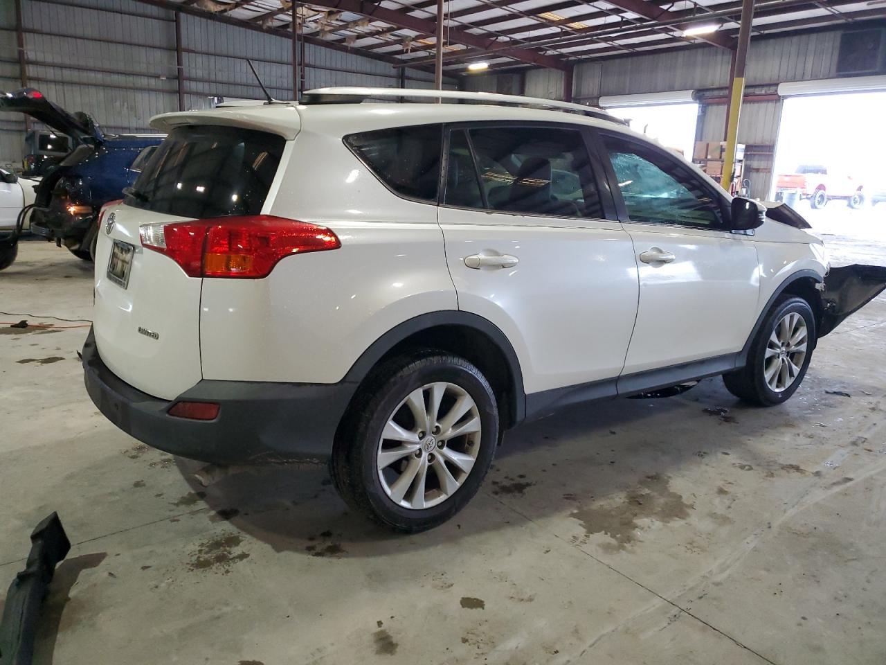2013 TOYOTA RAV4 LIMIT - Фото 3