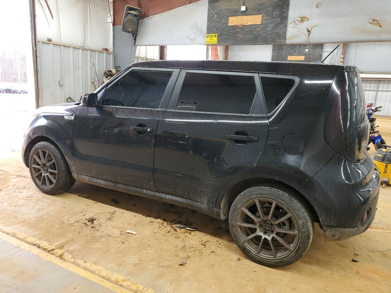 2019 KIA SOUL - Фото 2