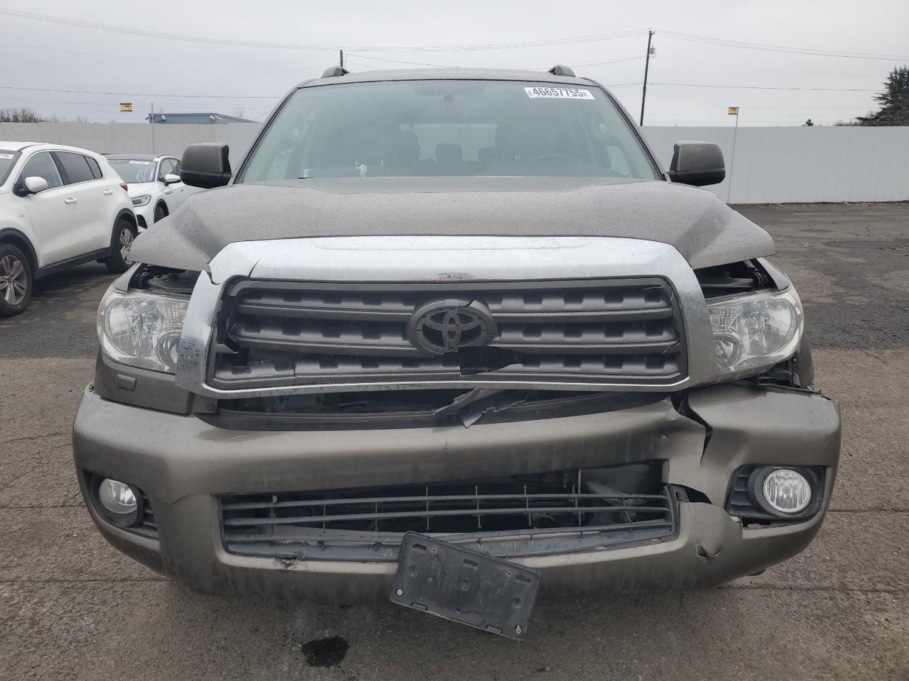 2014 TOYOTA SEQUOIA SR - Фото 5