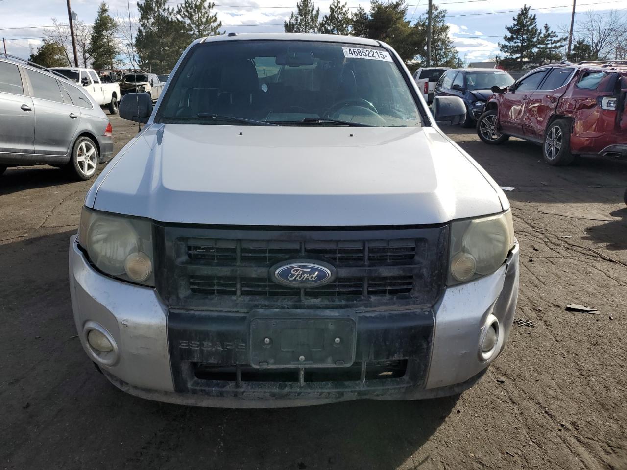 2010 FORD ESCAPE XLT - Image 5