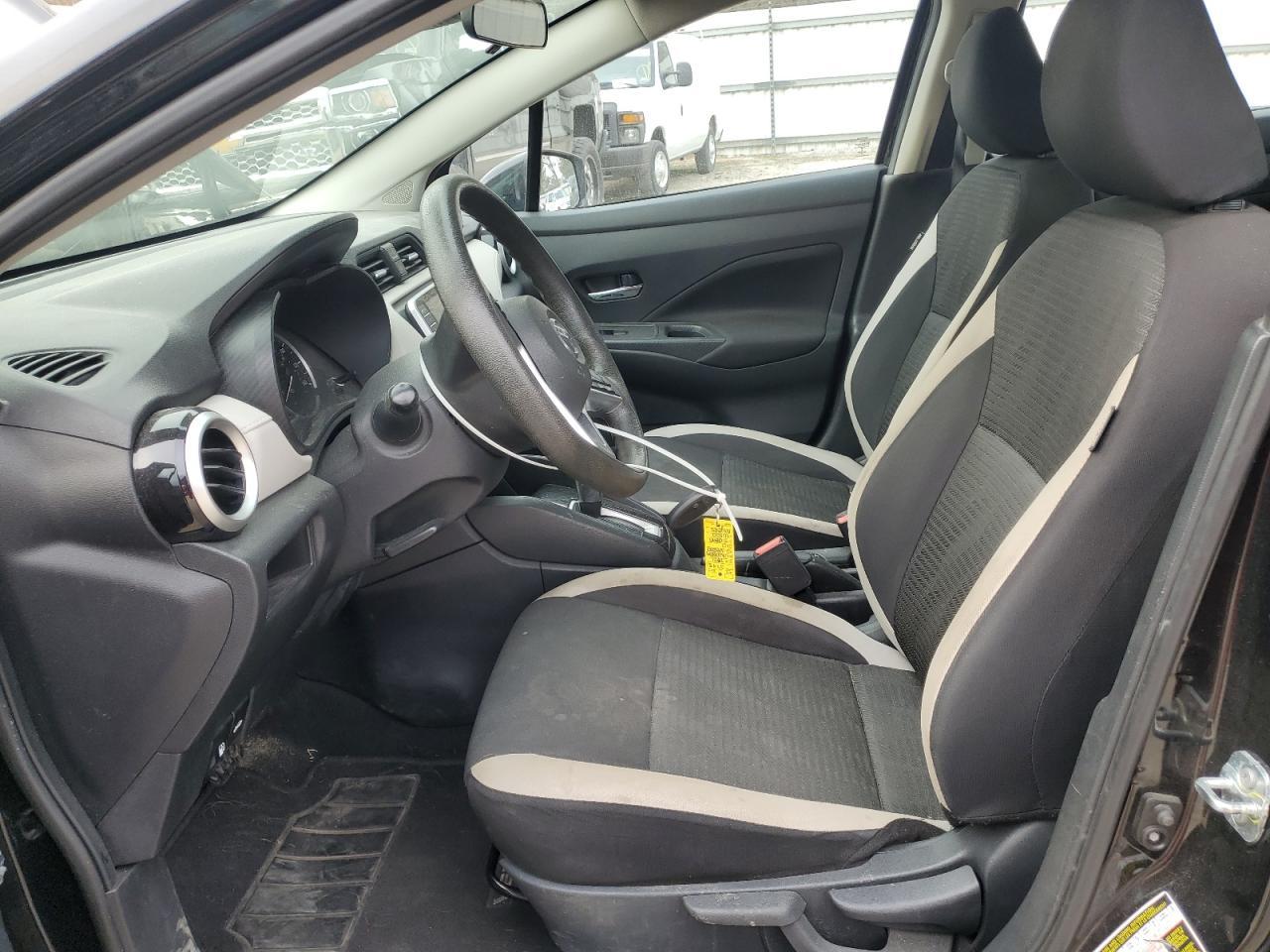 2021 NISSAN VERSA SV - Фото 7