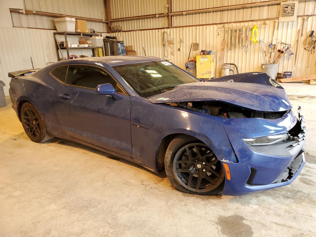 2019 CHEVROLET CAMARO LS - Фото 4