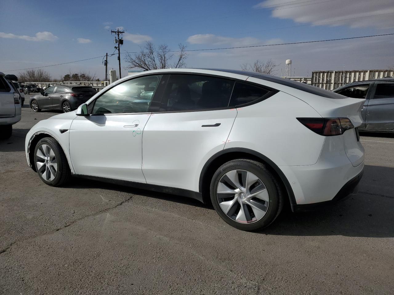 2022 TESLA MODEL Y - Image 2