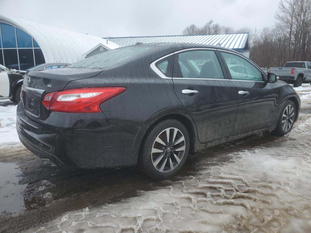 2017 NISSAN ALTIMA 2.5 - Фото 3