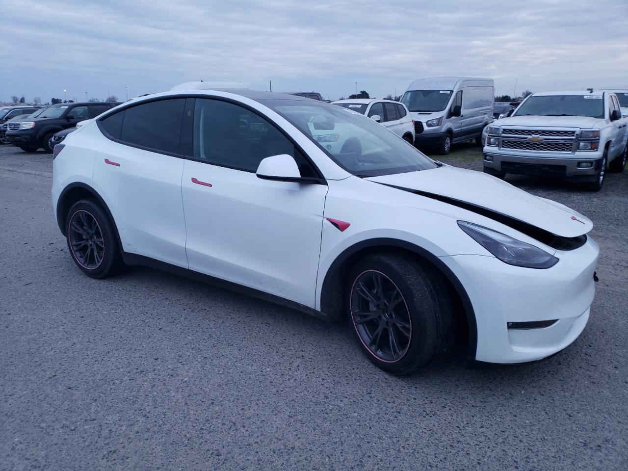 2024 TESLA MODEL Y - Image 4