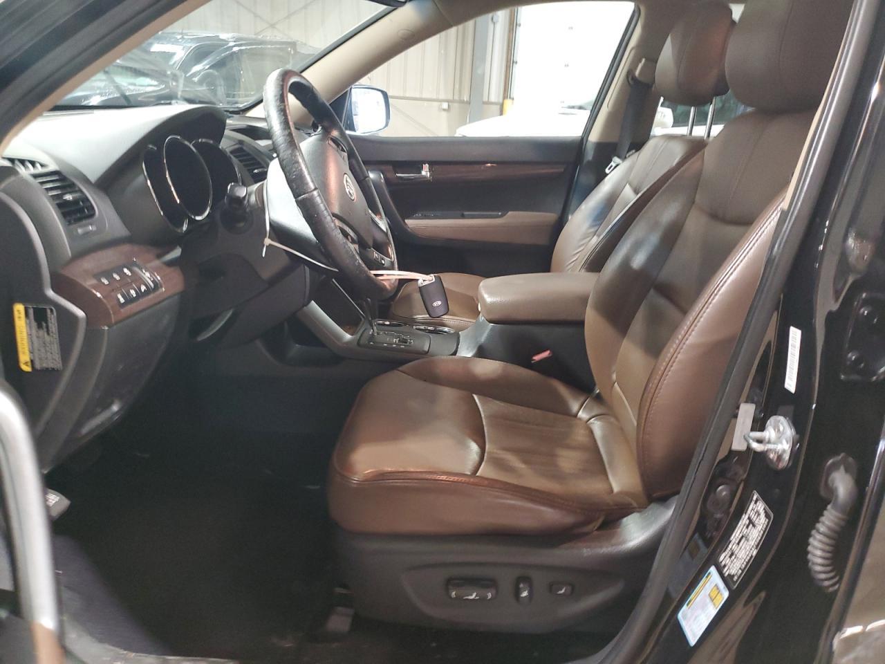 2012 KIA SORENTO EX - Image 7