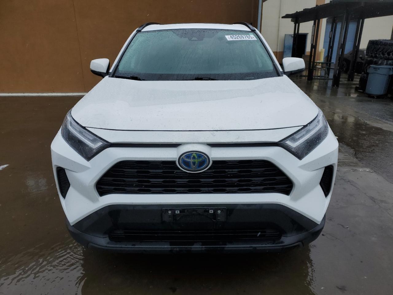 2022 TOYOTA RAV4 XLE - Фото 5